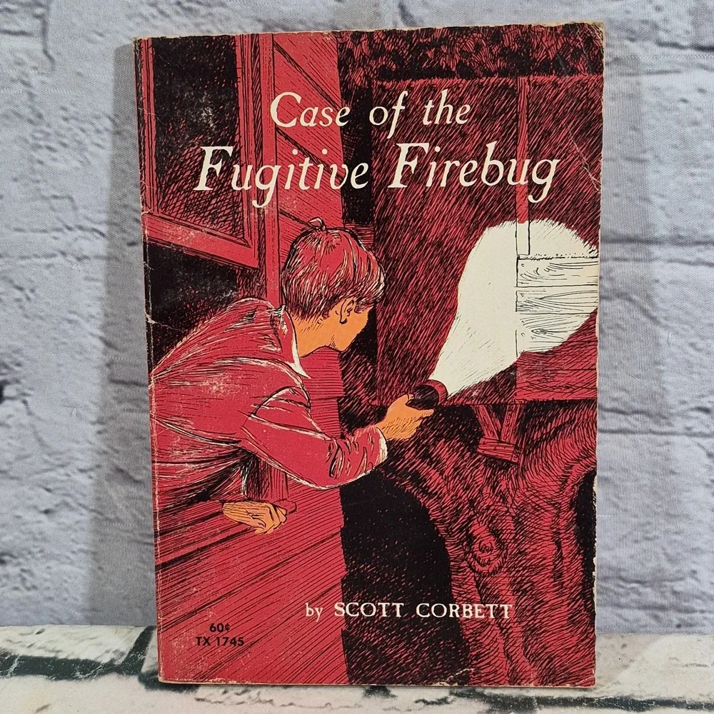 Case of the Fugitive Firebug, Scott Corbett, Scholastic Paperback 1970 First Ed